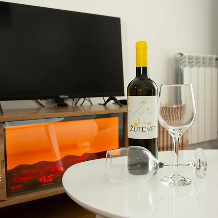 M شقة كراغوييفاك