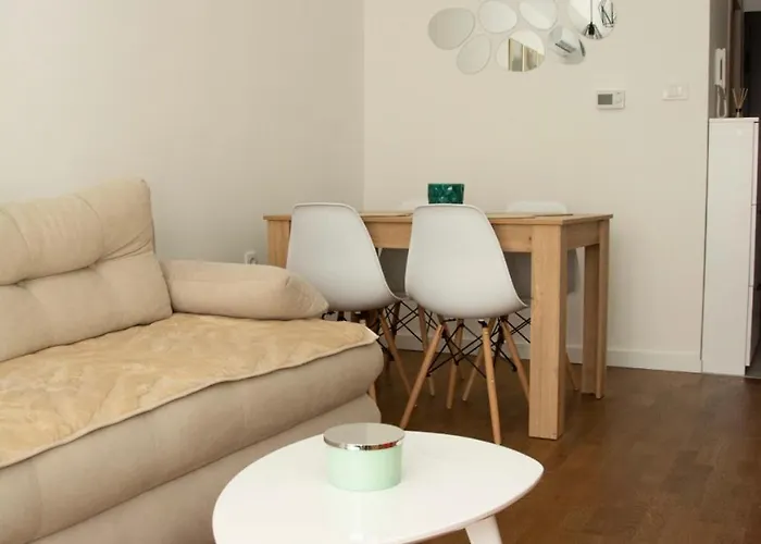 Διαμέρισμα M *